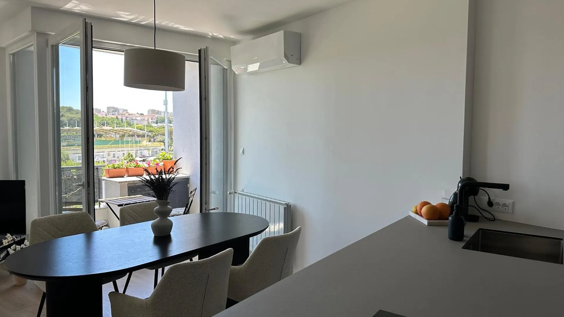Fiorea Apartment Πούλα 0*,